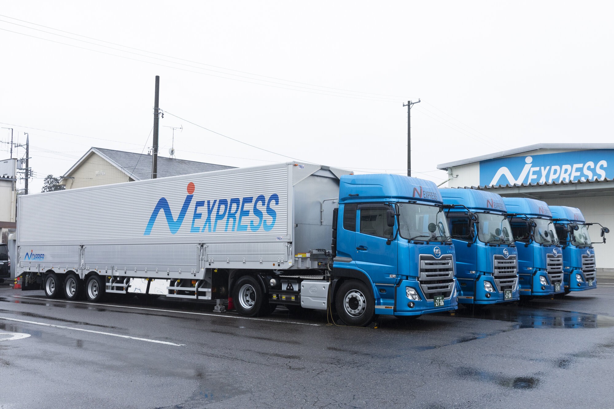 2024年問題の対策として新型車両を導入。 | UD Trucks