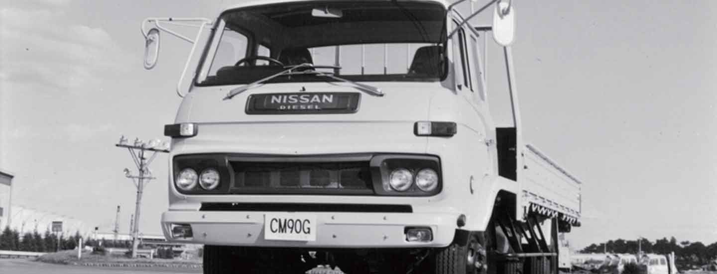 当時モノWIDE TRUCK 75 1975 Chevrolet Silverado Utility Truck “Chevrolet Special