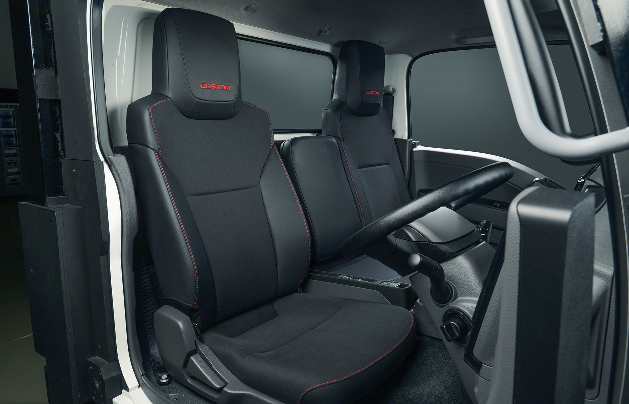Exterior | UD Trucks