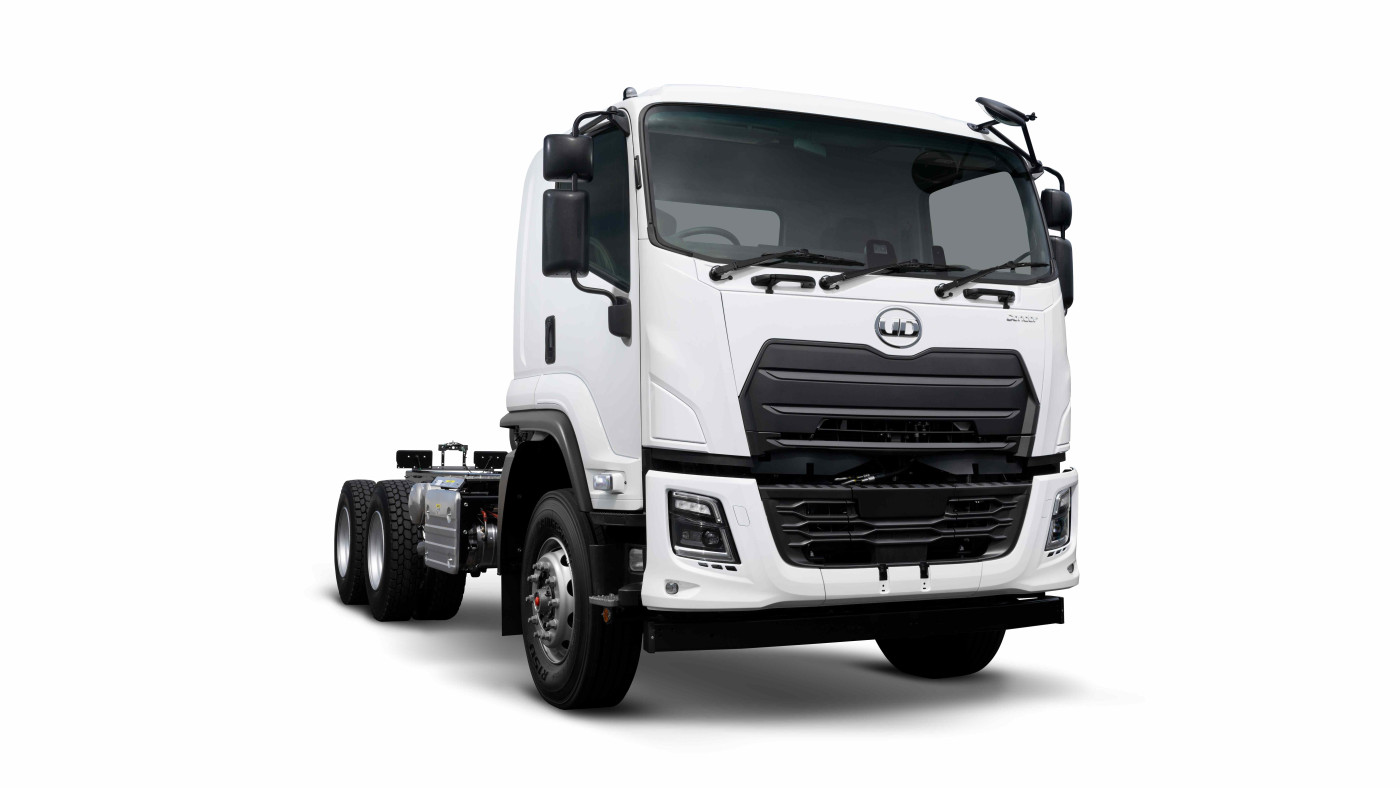 その他 UD NiSSAN Heavy, Medium & Light Duty Trucks