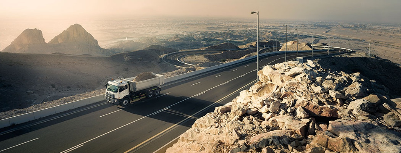 ＵＤトラックス、中東市場で大型トラック「クエスター」に重荷重（高積載）仕様（GVW40t）を追加
