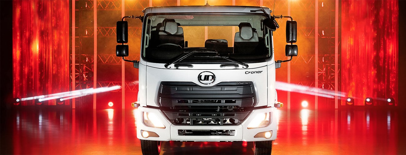 UD-Trucks_Front_1440x551.jpg (175.25 KB)