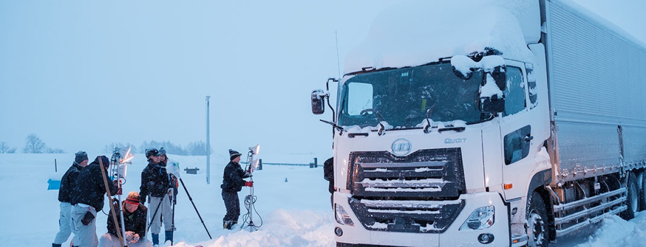 QUON-undergoes-extreme-cold-weather-road-test-in-Hokkaido-Japan